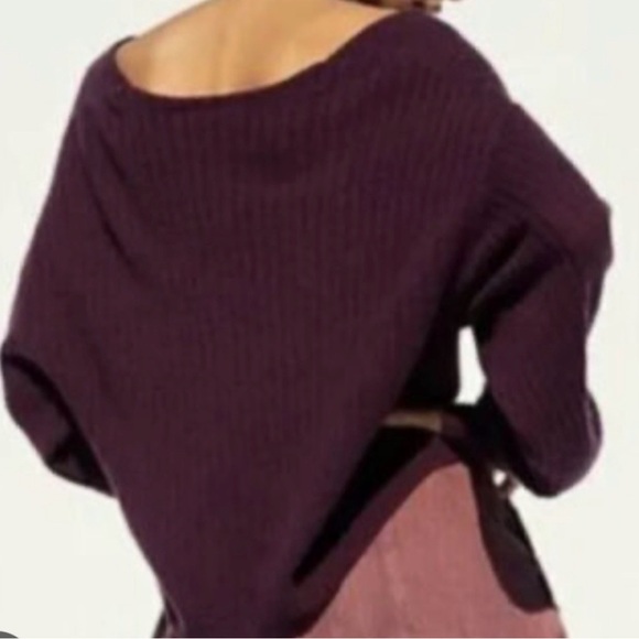 Free People Deep Plum V-Neck oversized cropped Sweater - Picture 4 of 8